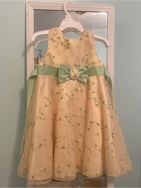 Girls' Floral Embroidered Pale Yellow Dress with Sage Bow 3T
